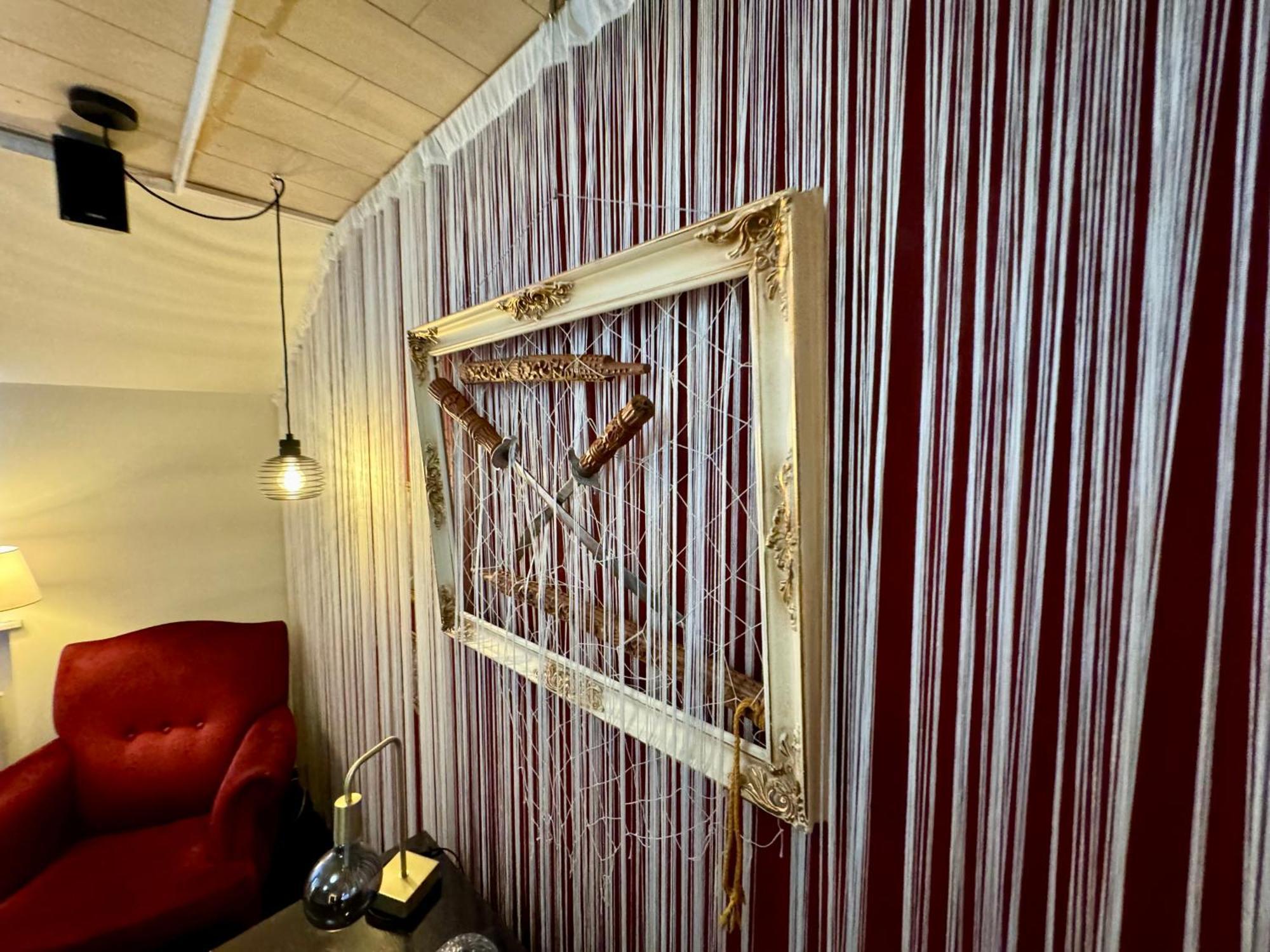 Bookeinfach Bad Ems - Private - Sauna Jacuzzi Whirlpool Swimmingpool Alahna Sup Beachvolleyball Billiards Ping Pong Cinema Theater Music Disco Ball Bbq Und Parkplaetze 외부 사진