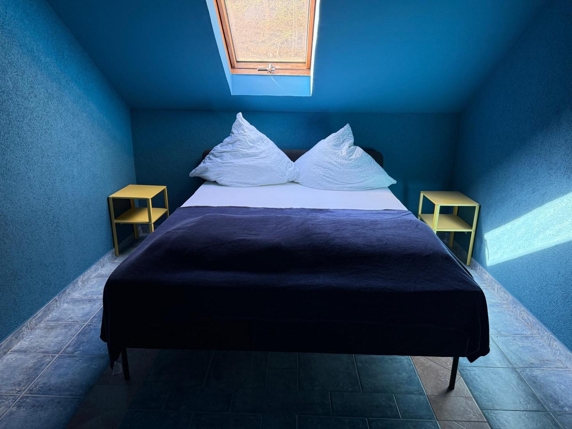 Bookeinfach Bad Ems - Private - Sauna Jacuzzi Whirlpool Swimmingpool Alahna Sup Beachvolleyball Billiards Ping Pong Cinema Theater Music Disco Ball Bbq Und Parkplaetze 객실 사진