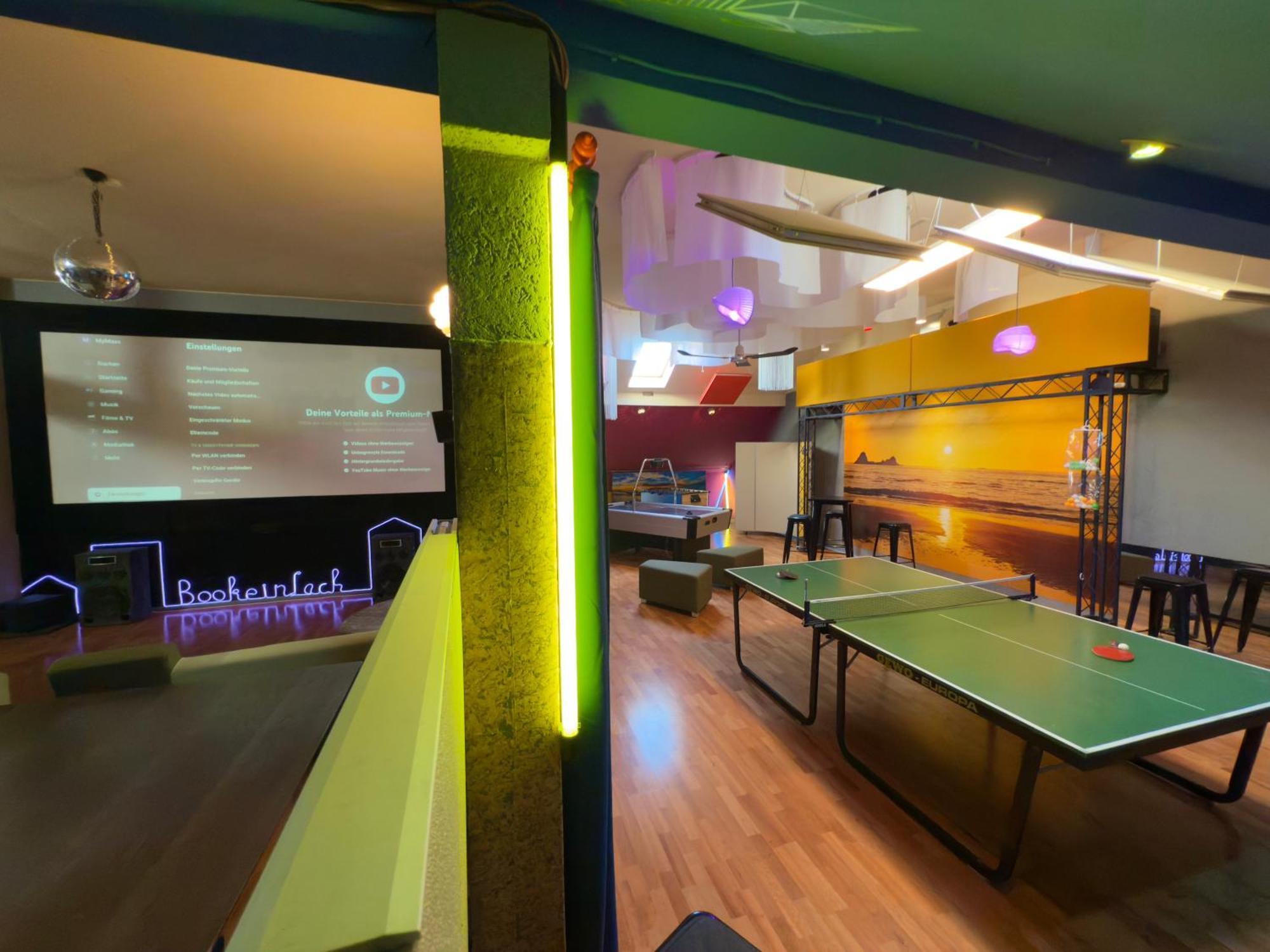 Bookeinfach Bad Ems - Private - Sauna Jacuzzi Whirlpool Swimmingpool Alahna Sup Beachvolleyball Billiards Ping Pong Cinema Theater Music Disco Ball Bbq Und Parkplaetze 외부 사진